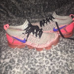 Women’s Nike Vapormax Sneakers size 8.5